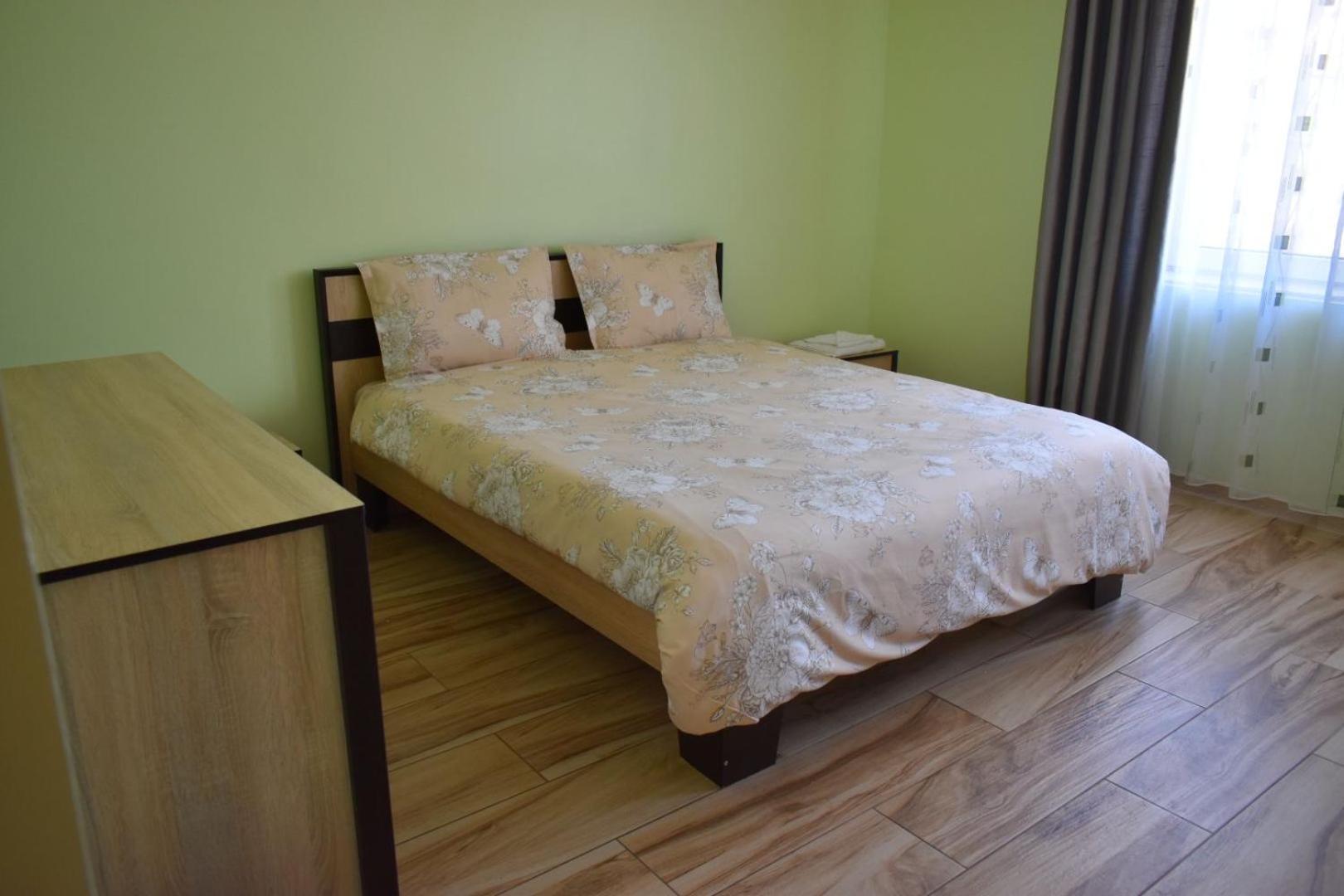 Transilvania Rent Hunedoara Exterior photo